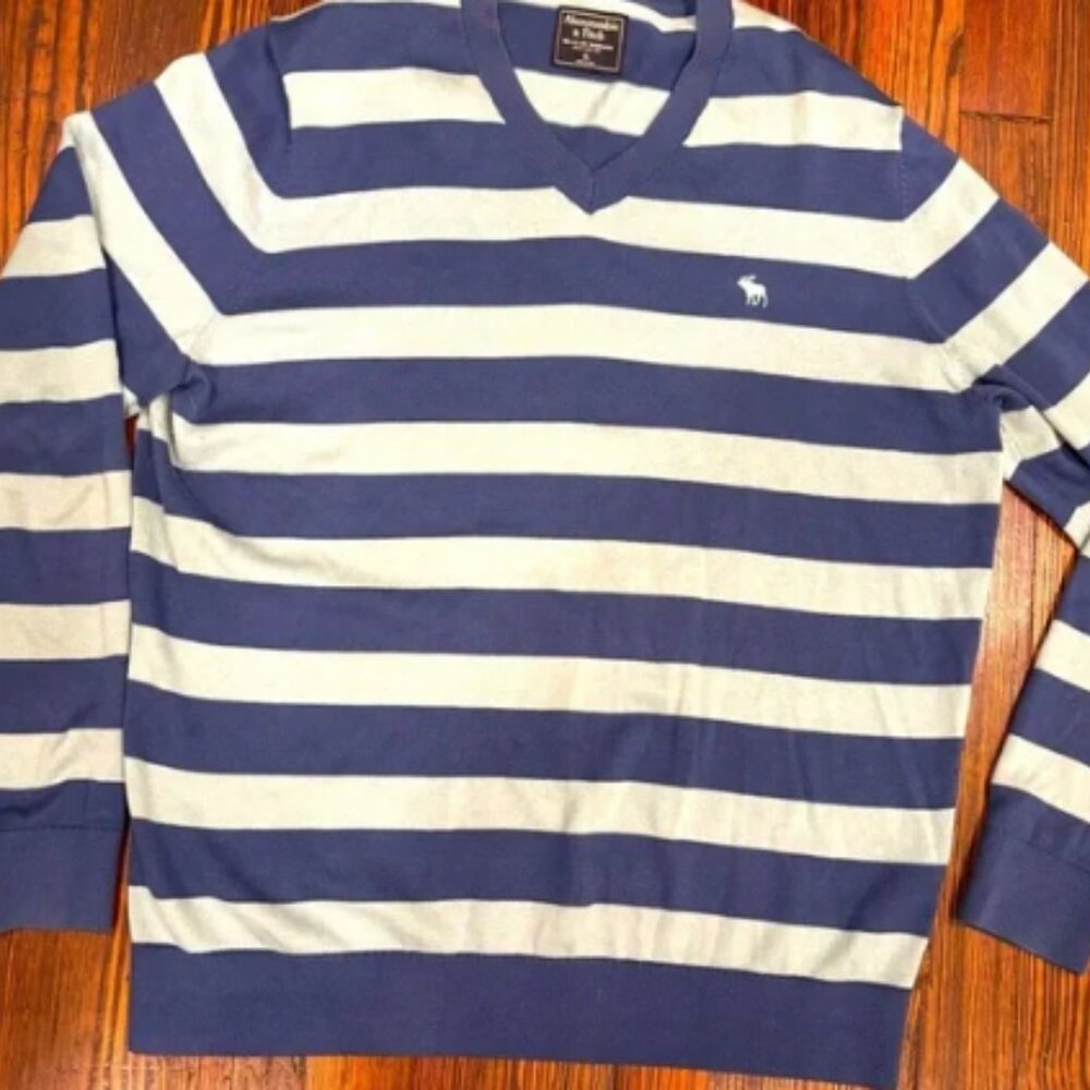 Abercrombie And Fitch NWOT VNeck Striped Sweater Men’s Size XL 100% Pima Cotton